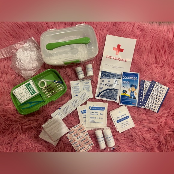 First aid kit organizer carrying full set toolbox. - Picture 9 of 9